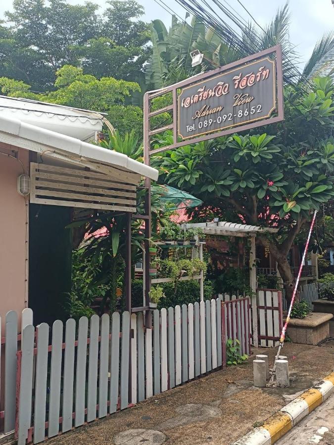 Adrian View Resort Ko Sichang Exterior foto