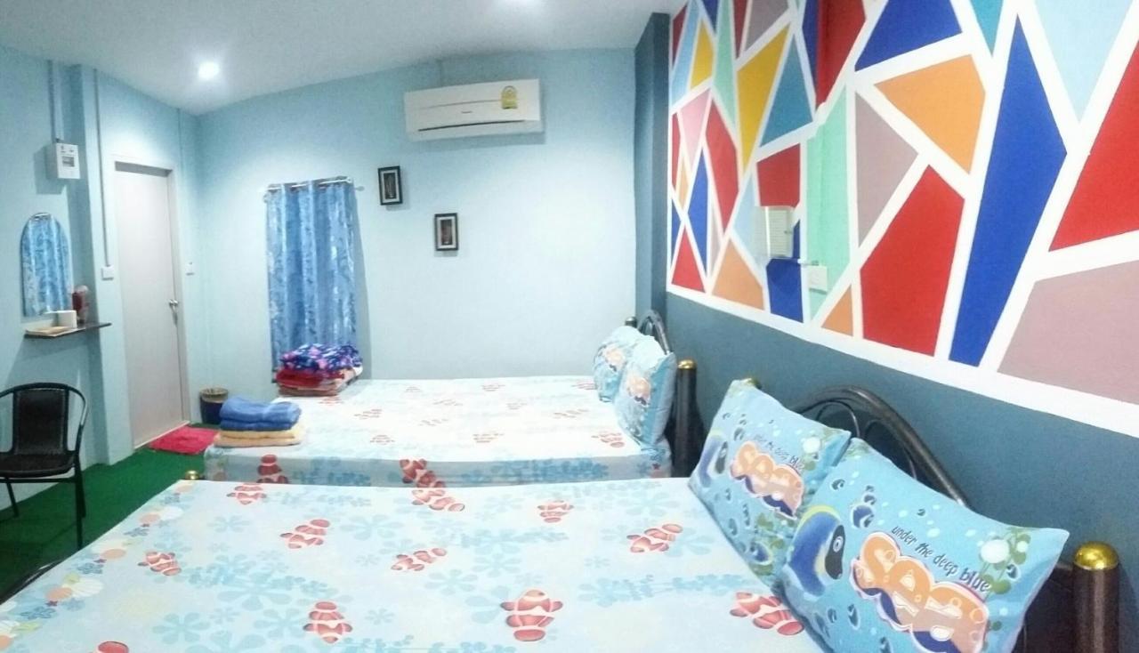 Adrian View Resort Ko Sichang Exterior foto